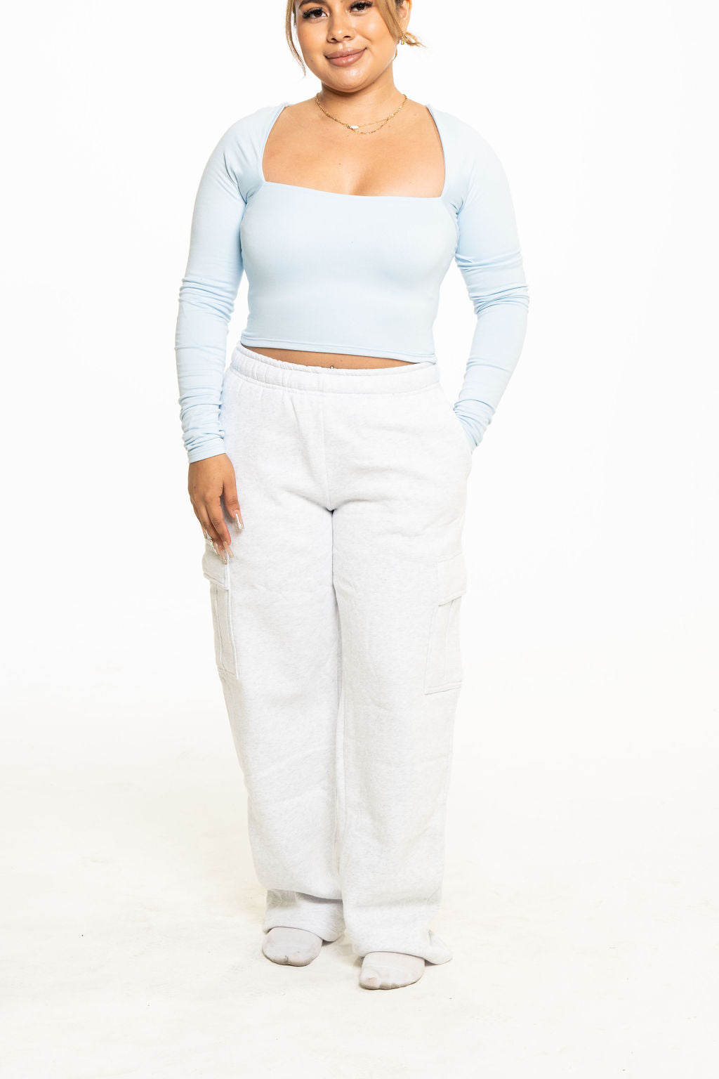 The essential square neck long sleeves crop tops